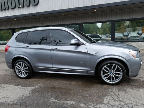 Used 2017 BMW X3 xDrive28i w/ Technology Package image 67