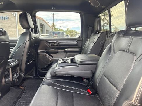 Used 2023 RAM 1500 Limited AWD/4WD image 16