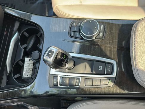 Used 2016 BMW X3 xDrive28i AWD/4WD image 37