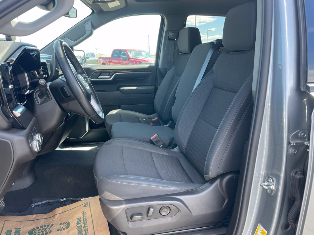 Used 2024 GMC Sierra 1500 Elevation AWD/4WD image 8