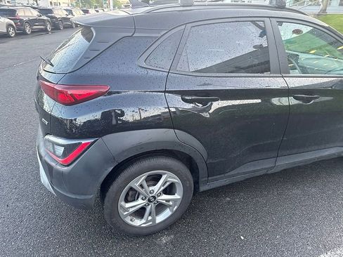 Used 2023 Hyundai Kona SEL AWD/4WD image 3