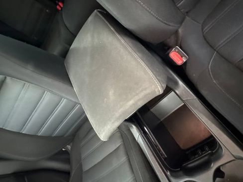 Used 2018 Honda CR-V EX image 27