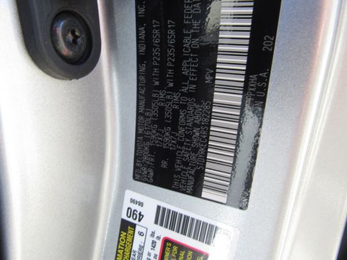 Used 2024 Toyota Sienna XLE image 32