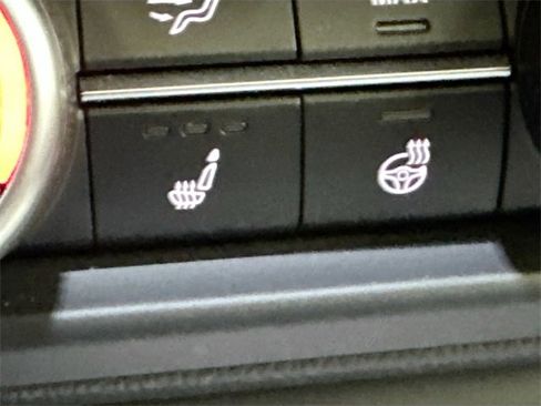 Used 2023 Alfa Romeo Stelvio Veloce image 19