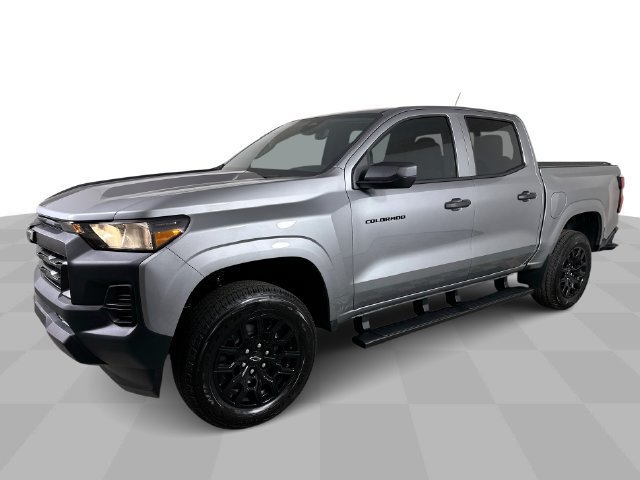 Used 2026 Chevrolet Colorado W/T RWD image 5