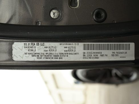 Used 2019 Dodge Challenger SRT Hellcat Redeye image 28