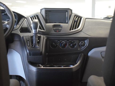 Used 2017 Ford Transit 350 XLT image 57