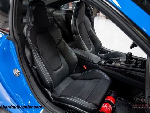 Used 2022 Porsche 911 GT3 image 31