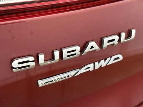 Used 2017 Subaru Outback 2.5i Premium image 24