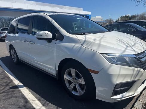 Used 2019 Honda Odyssey EX-L image 3