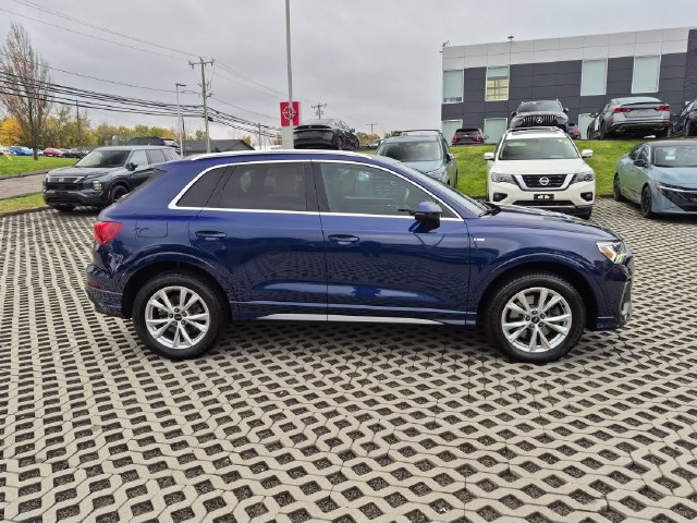 Used 2023 Audi Q3 2.0T Premium Plus w/ Premium Plus Package AWD/4WD image 2