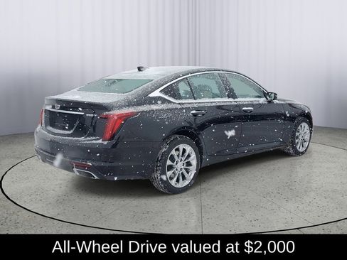 Used 2023 Cadillac CT5 Luxury image 3