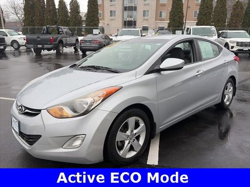 Used 2013 Hyundai Elantra GLS w/ Preferred Pkg image 3