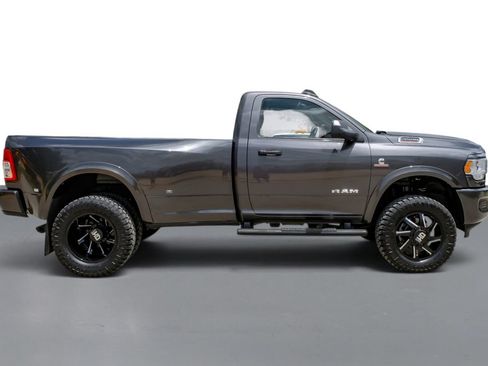 Used 2022 RAM 3500 Tradesman AWD/4WD image 6