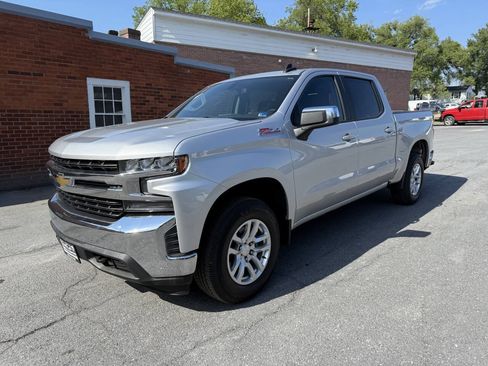 Used 2019 Chevrolet Silverado 1500 LT w/ All-Star Edition AWD/4WD image 1