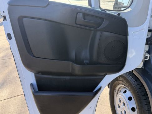 Used 2018 RAM ProMaster 2500 image 9