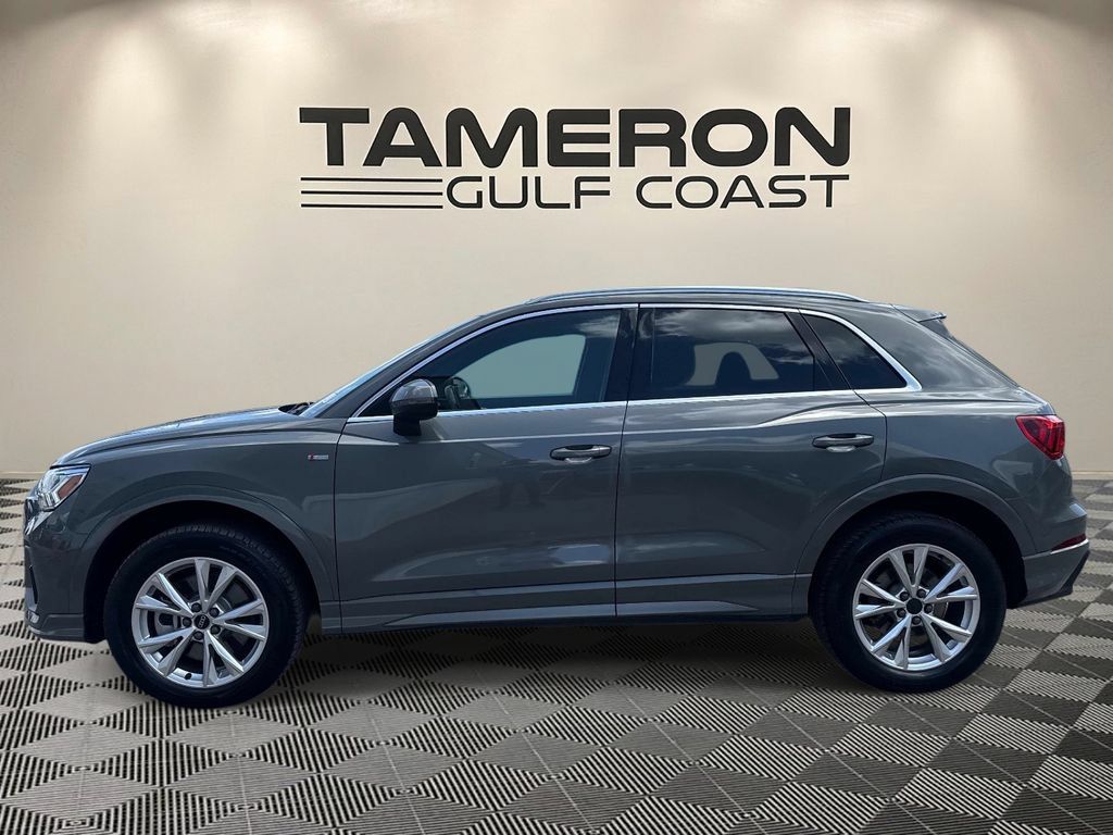 Used 2025 Audi Q3 2.0T Premium AWD/4WD image 4