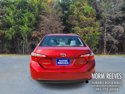 Used 2016 Toyota Corolla LE image 18