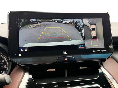 Used 2021 Toyota Venza Limited w/ Advanced Technology Package AWD/4WD image 22