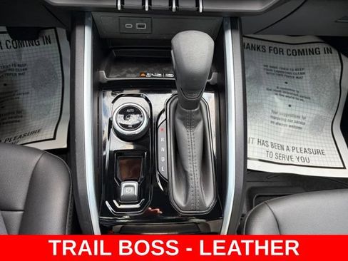 Used 2026 Chevrolet Colorado Trail Boss AWD/4WD image 24