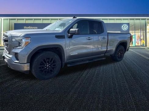 Used 2020 GMC Sierra 1500 Elevation w/ Elevation Value Package AWD/4WD image 7