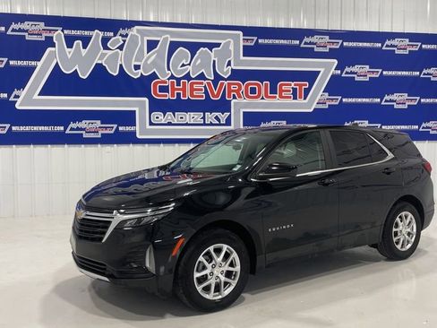Used 2024 Chevrolet Equinox LT FWD image 1