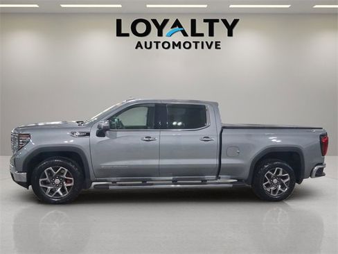 Used 2024 GMC Sierra 1500 SLT w/ SLT Premium Plus Package image 2
