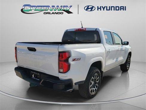 Used 2023 Chevrolet Colorado Z71 w/ Z71 Convenience Package 2 image 4