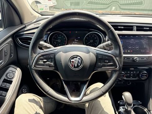 Used 2022 Buick Encore GX Essence w/ Experience Buick Package FWD image 14