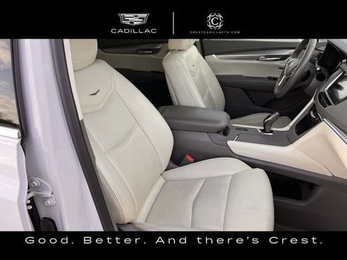 Used 2018 Cadillac XT5 Luxury w/ Driver Awareness Package image 24