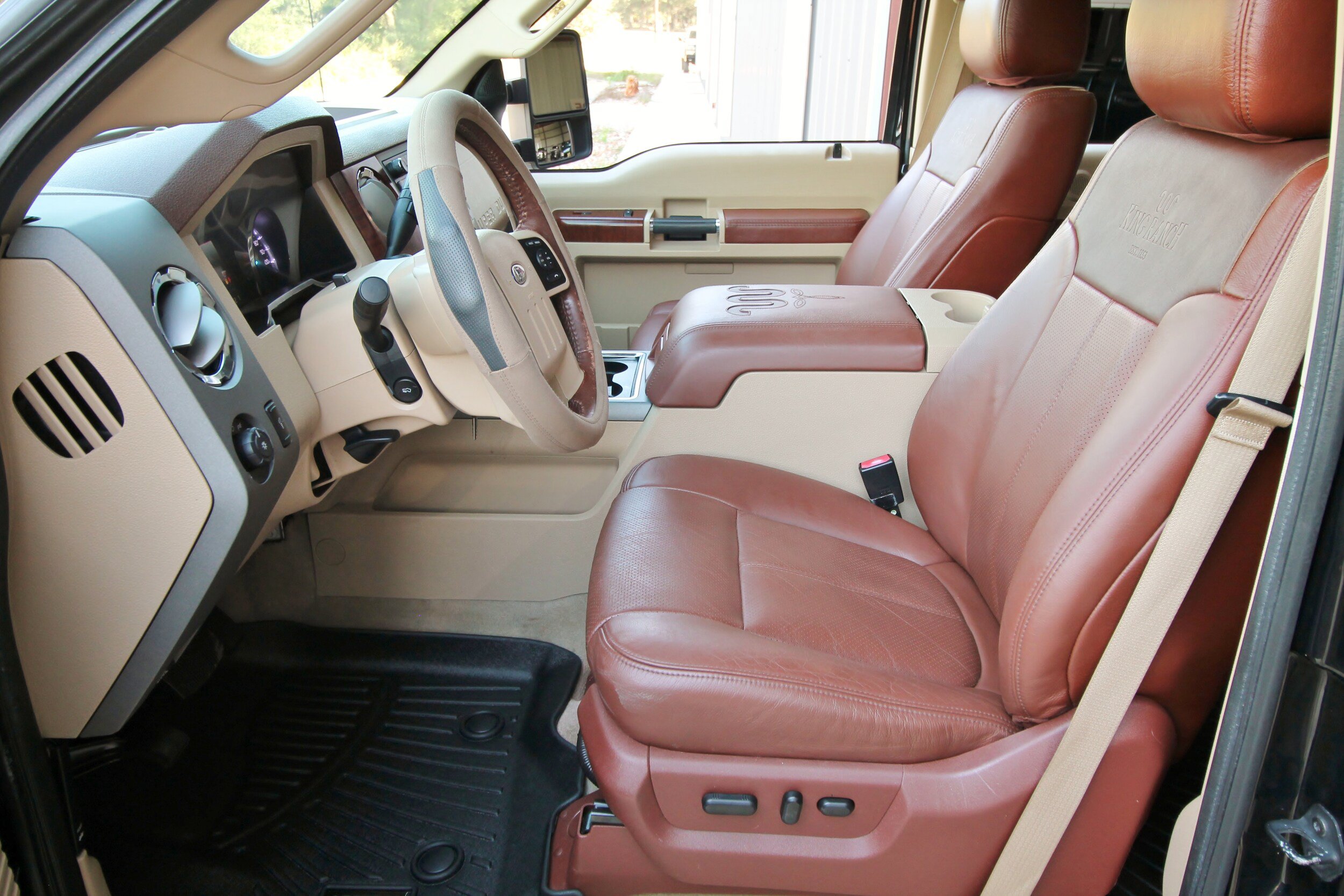Used 2012 Ford F250 King Ranch w/ King Ranch w/Chrome Pkg AWD/4WD image 22