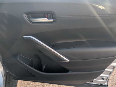 Certified 2023 Toyota Corolla Cross XLE w/ Convenience Package FWD image 29