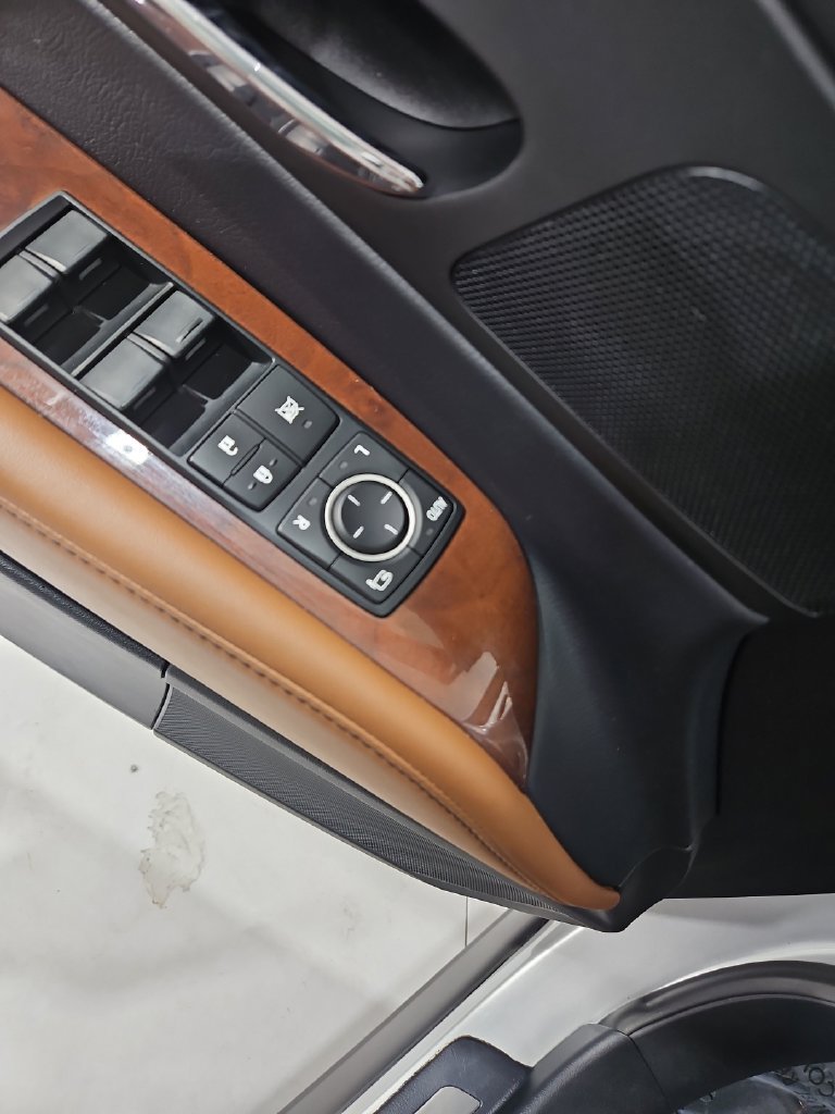 Used 2013 Lexus RX 450h AWD w/ Navigation Pkg image 12