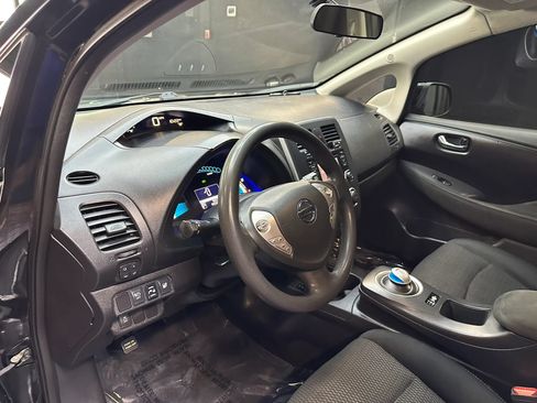 Used 2016 Nissan Leaf S w/ Charger Package FWD image 11