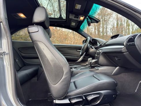 Used 2010 BMW 135i Coupe image 20