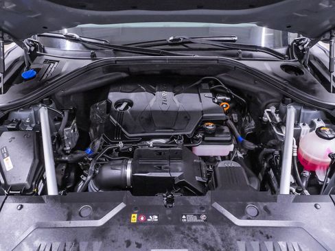 Certified 2023 Genesis GV70 2.5T Advanced w/ Advanced Package image 25