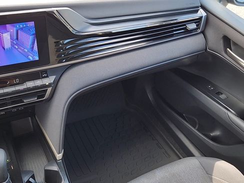 Certified 2025 Toyota Camry LE FWD image 6