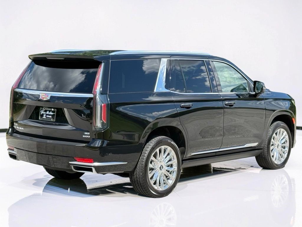 Certified 2024 Cadillac Escalade Premium Luxury w/ Performance Package AWD/4WD image 18
