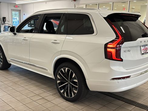 New 2026 Volvo XC90 T8 Core w/ Protection Package AWD/4WD image 7