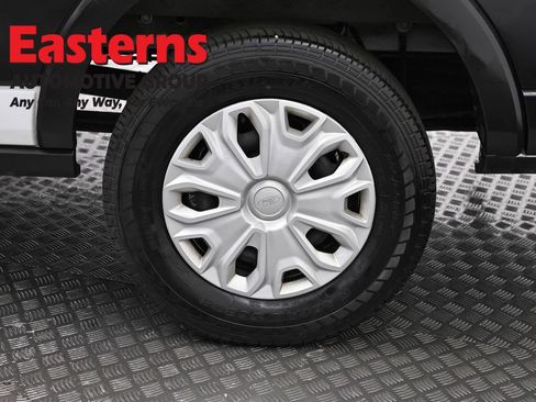 Used 2023 Ford Transit 350 XLT RWD image 31