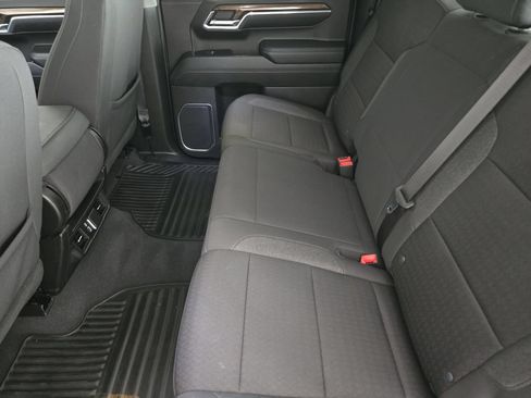 Used 2024 Chevrolet Silverado 1500 LT RWD image 34