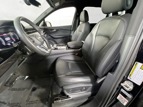 Used 2021 Audi Q7 3.0T Prestige image 22