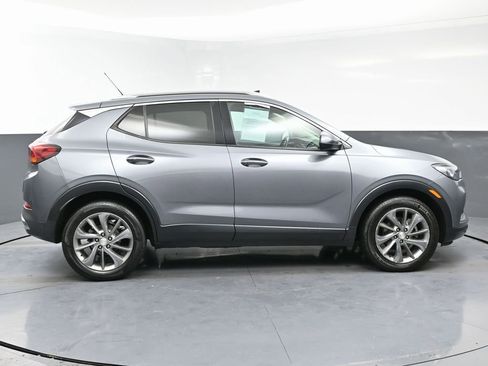 Used 2021 Buick Encore GX Essence w/ Experience Buick Package image 8