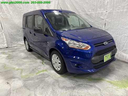 Used 2016 Ford Transit Connect XLT image 2