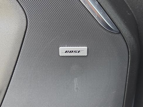 Used 2025 GMC Yukon XL Denali image 20