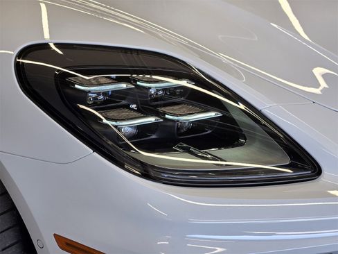 New 2025 Porsche Panamera image 24