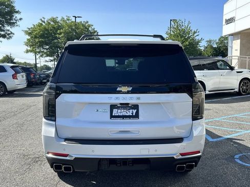 Used 2025 Chevrolet Tahoe High Country AWD/4WD image 26