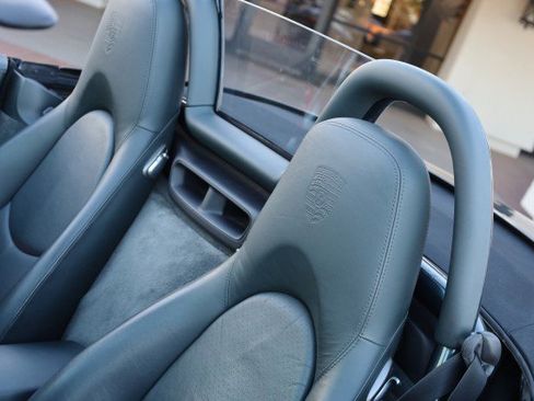 Used 2005 Porsche Boxster S image 29