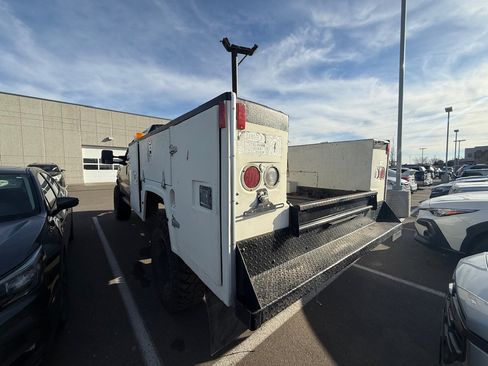 Used 2003 Ford F350 Lariat image 3