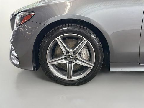 Used 2018 Mercedes-Benz E 400 4MATIC Cabriolet image 33